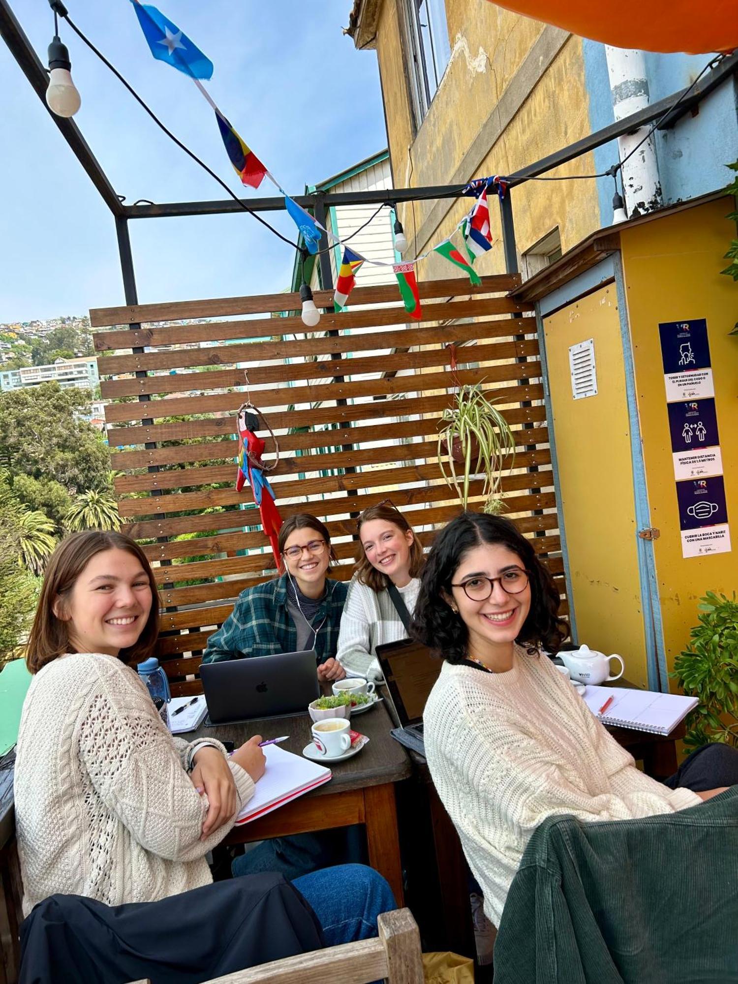Meraki Hostel - Cerro Alegre - ヴァルパライソ エクステリア 写真