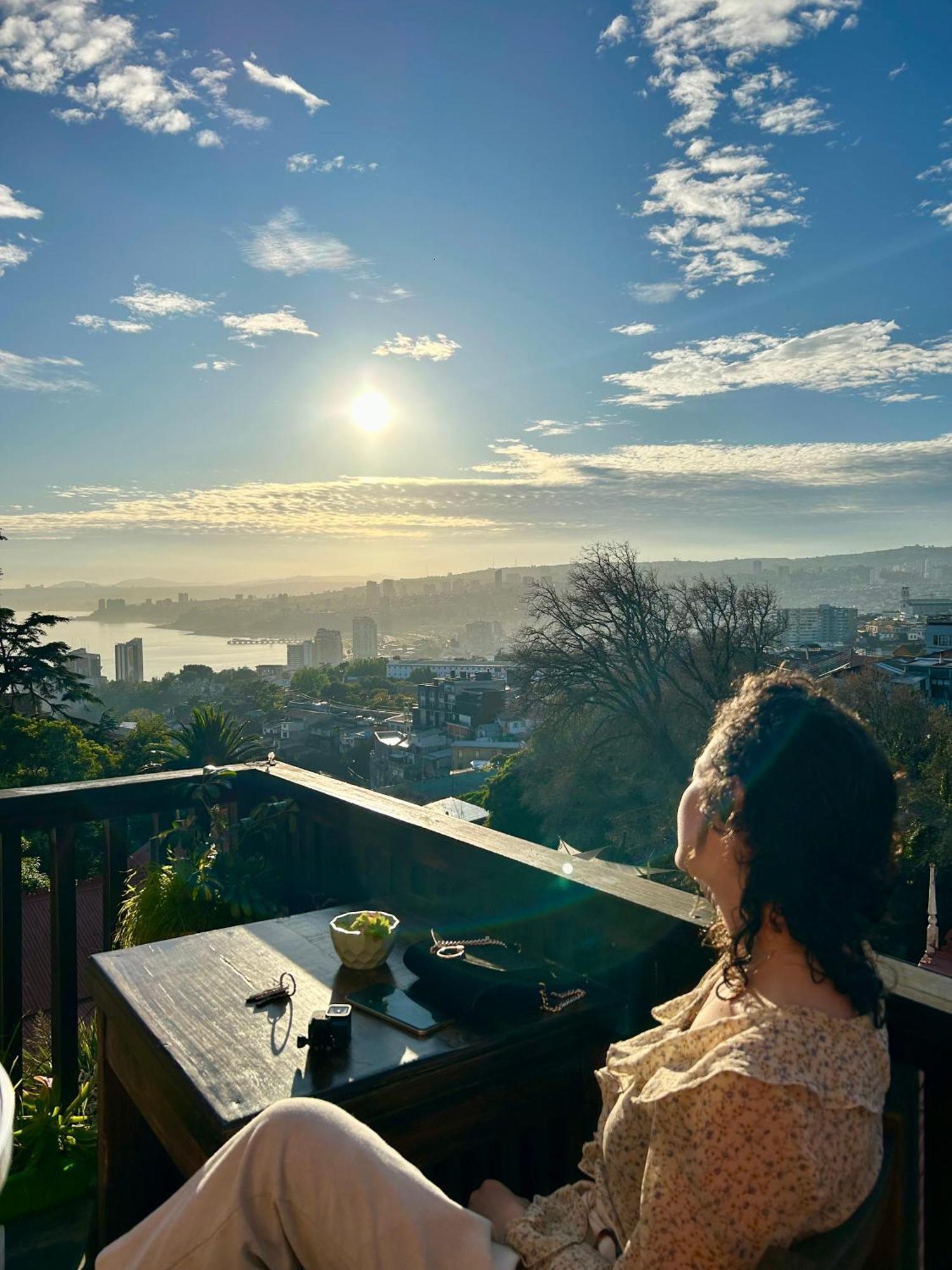 Meraki Hostel - Cerro Alegre - ヴァルパライソ エクステリア 写真